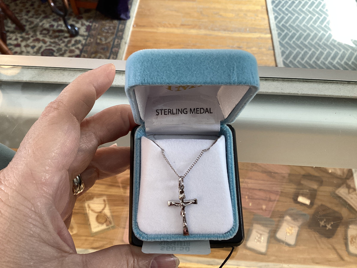 Maltese Crucifix