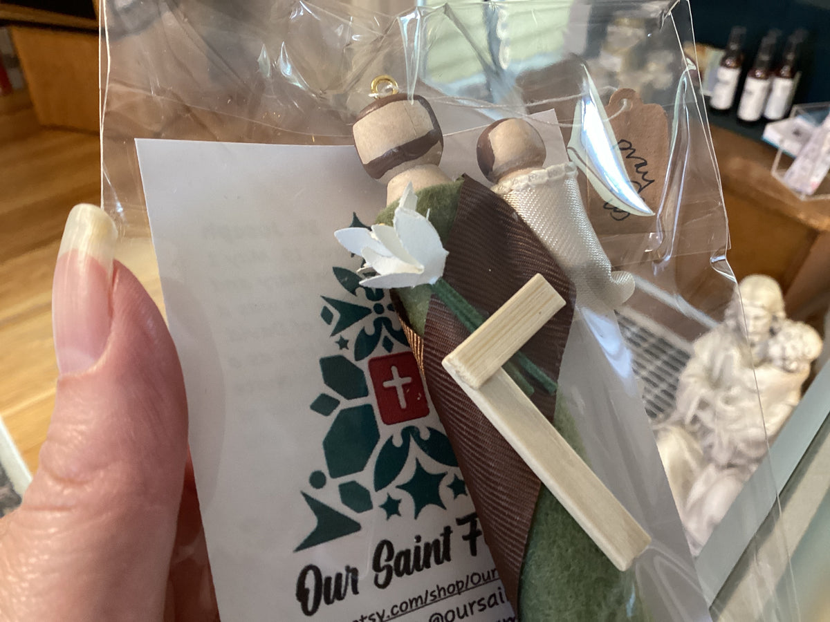 Clothespin Saints'